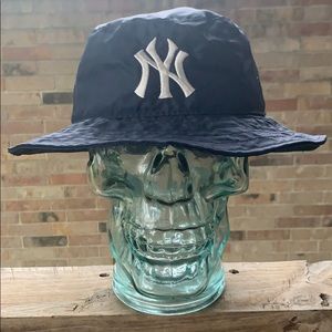 Vintage Large Nylon New York Yankees Bucket Hat